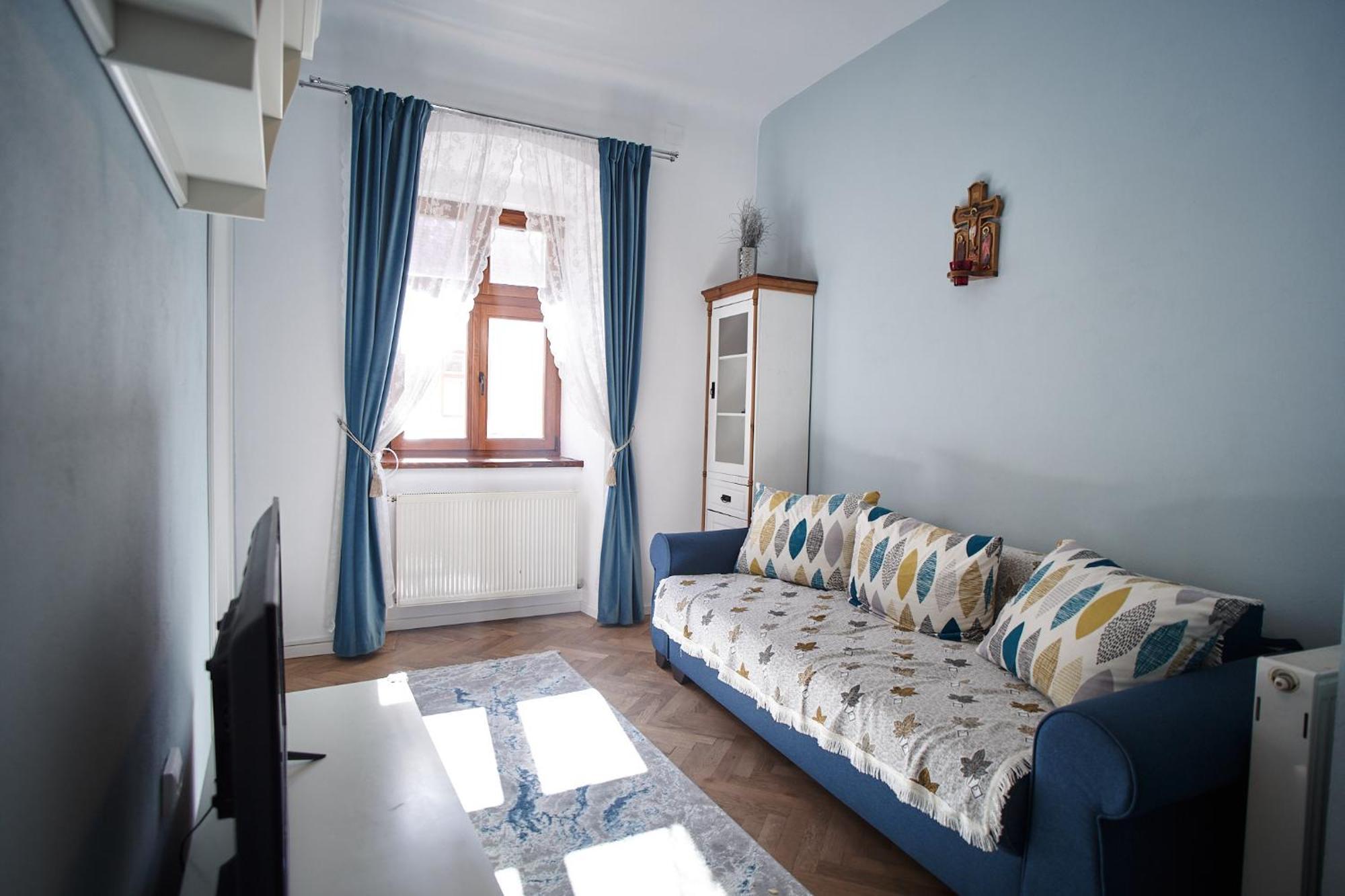 Crown Jewels Centre Sibiu Appartement Buitenkant foto