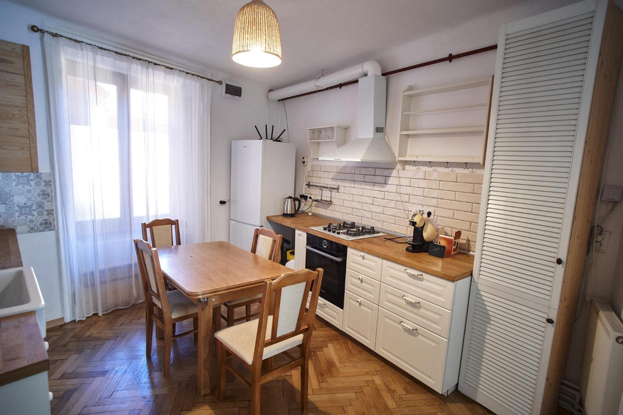 Crown Jewels Centre Sibiu Appartement Buitenkant foto