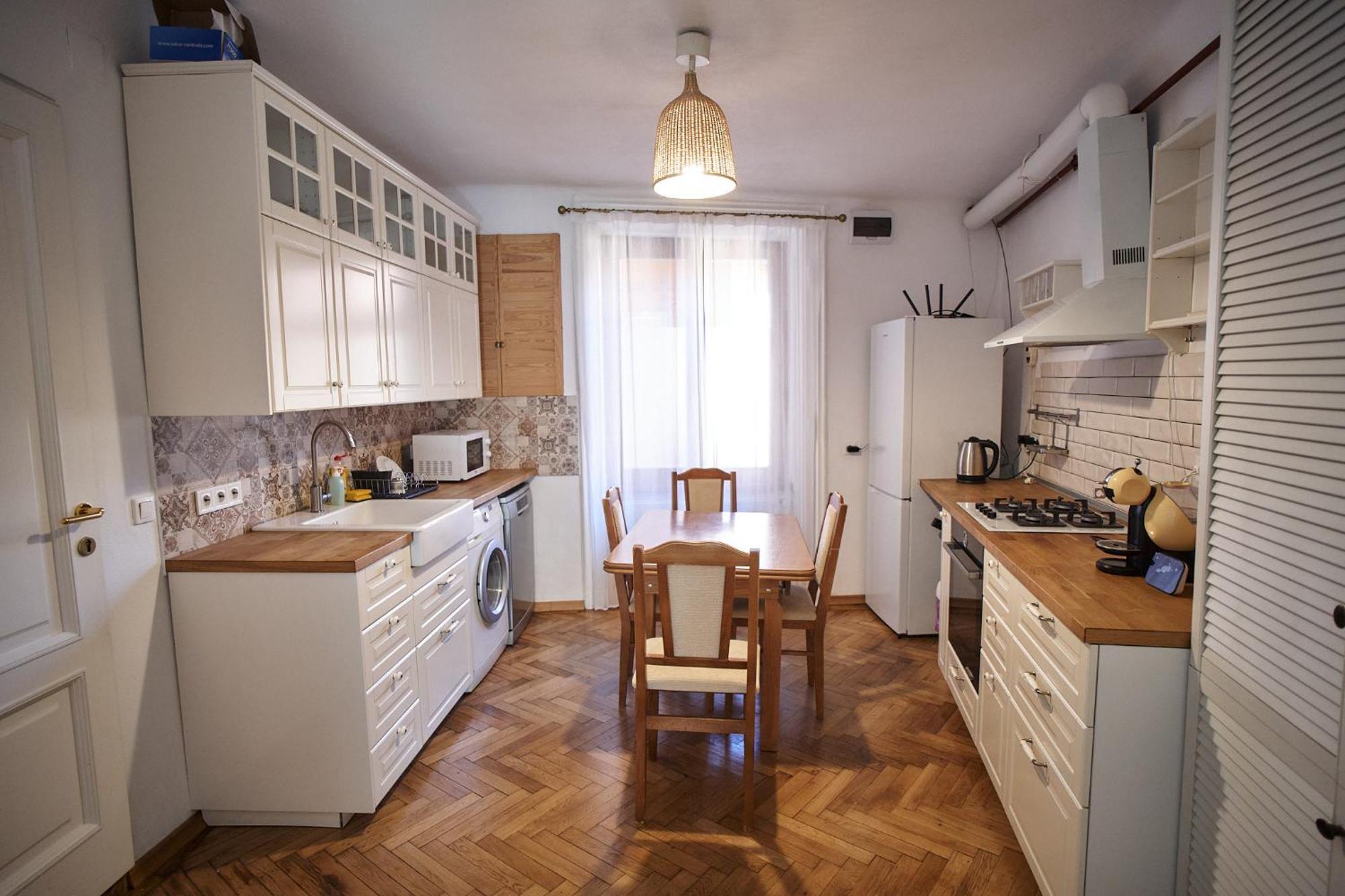 Crown Jewels Centre Sibiu Appartement Buitenkant foto